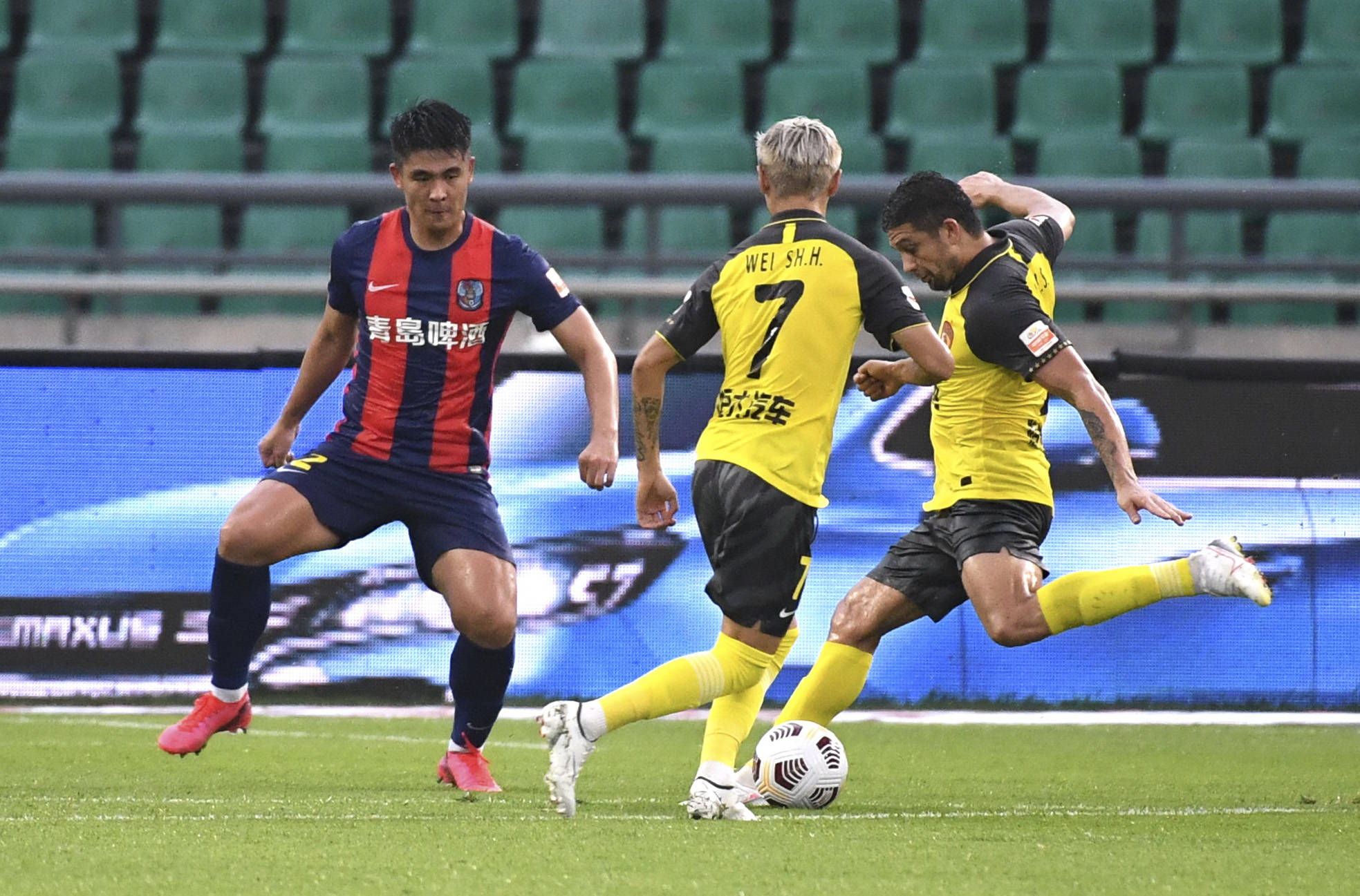 包含数据复盘：俄克拉荷马城雷霆常规赛对阵广州队，伊布效率值爆表的词条